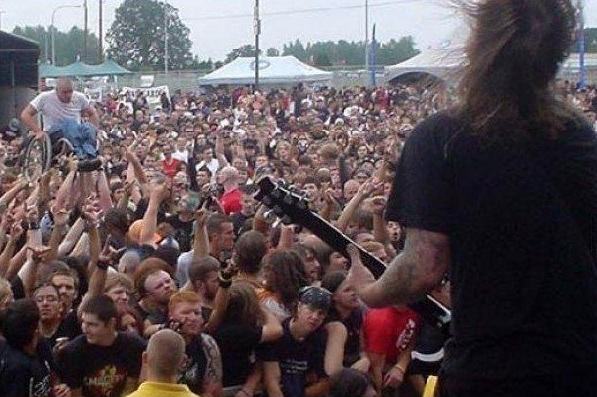 Obrázek stagedive