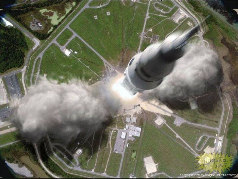 Obrázek startuje raketa