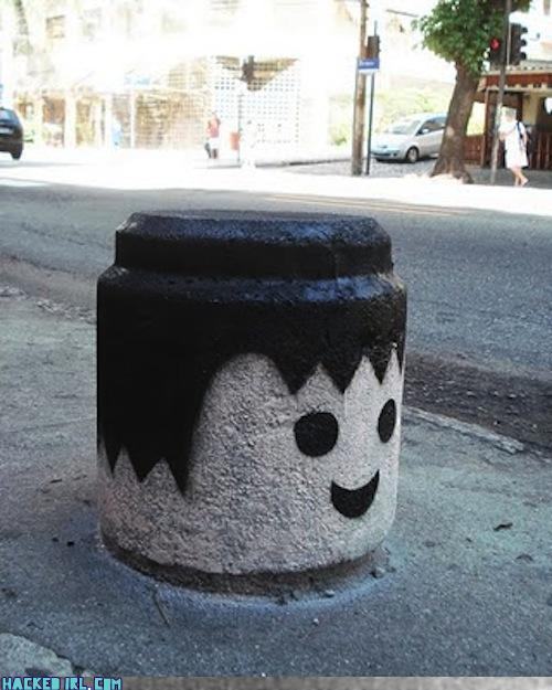 Obrázek street art - lego