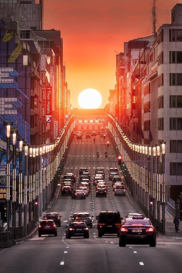 Obrázek sun set street