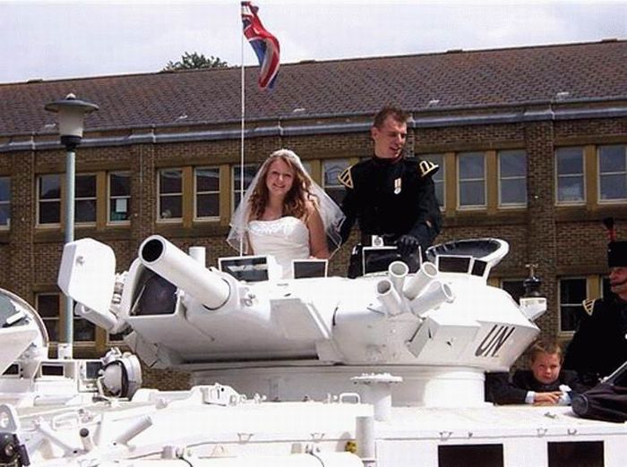 Obrázek svatba v tanku