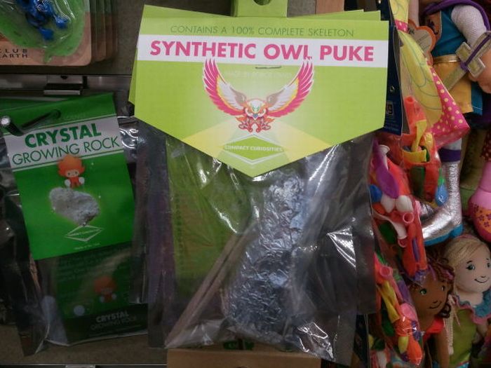 Obrázek synthetic owl puke