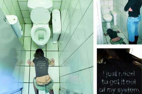 Obrázek toilet-graffiti25