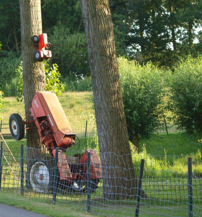 Obrázek traktor vs trakturek