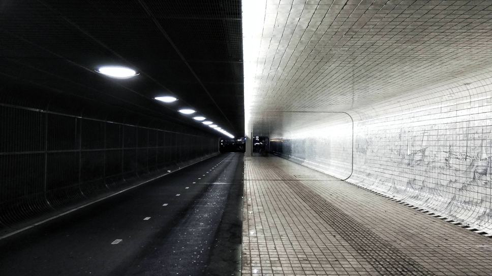Obrázek tunel 