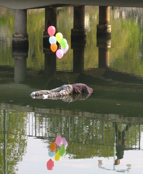 Obrázek utopenec s balonkama