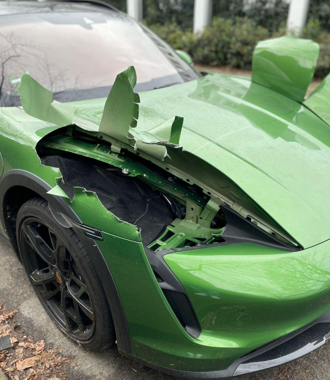 Obrázek v UK kradnou Porsche svetla na pestovani marisky 
