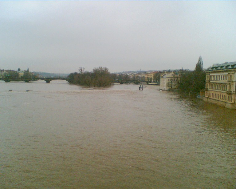 Obrázek vltava praha dnes rano2