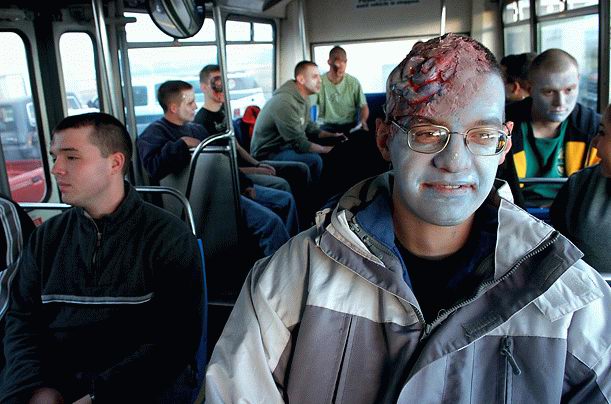 Obrázek zombie v mistni doprave