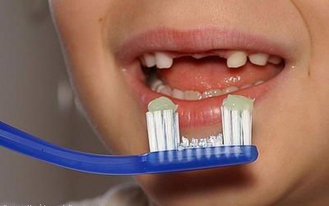 Obrázek zubna hygiena