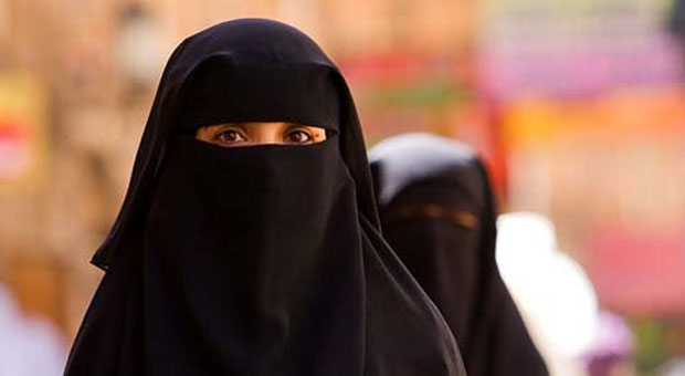 burqa.jpg burqa.jpg