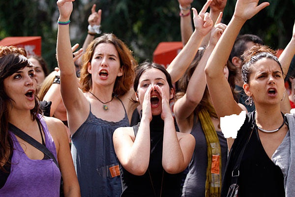 Protesty_za_unban_Simony_fixed.jpg Protesty_za_unban_Simony_fixed.jpg