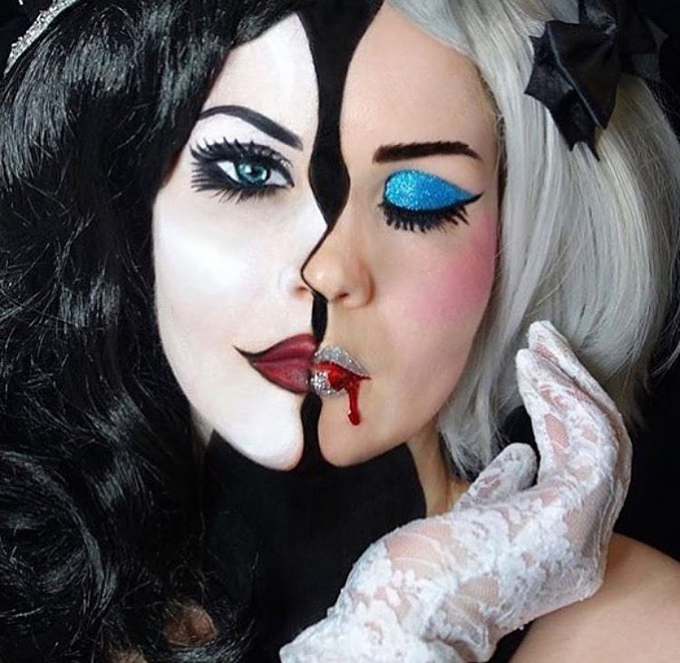 Obrázek 2&nbsp;Chicks&nbsp;At&nbsp;The&nbsp;Same&nbsp;Time