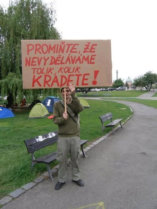 Obrázek duvod letitych deficitu CR