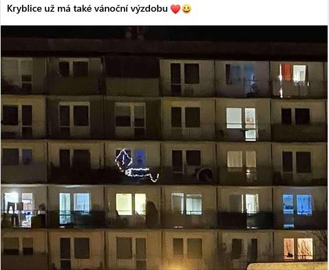 Obrázek vanocni vyzdoba balkonu